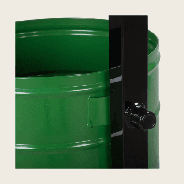 Kosz na słupku Recto 50L (7)