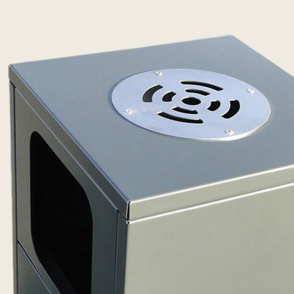 Popielnica w daszku z zasobnikiem